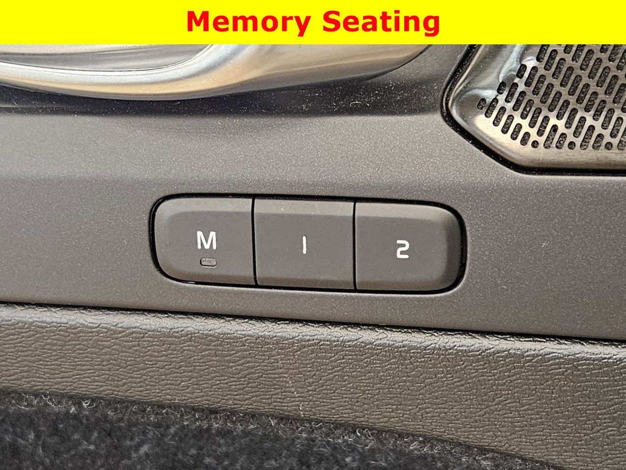 Used 2021 Volvo XC40 P8 Recharge image 30