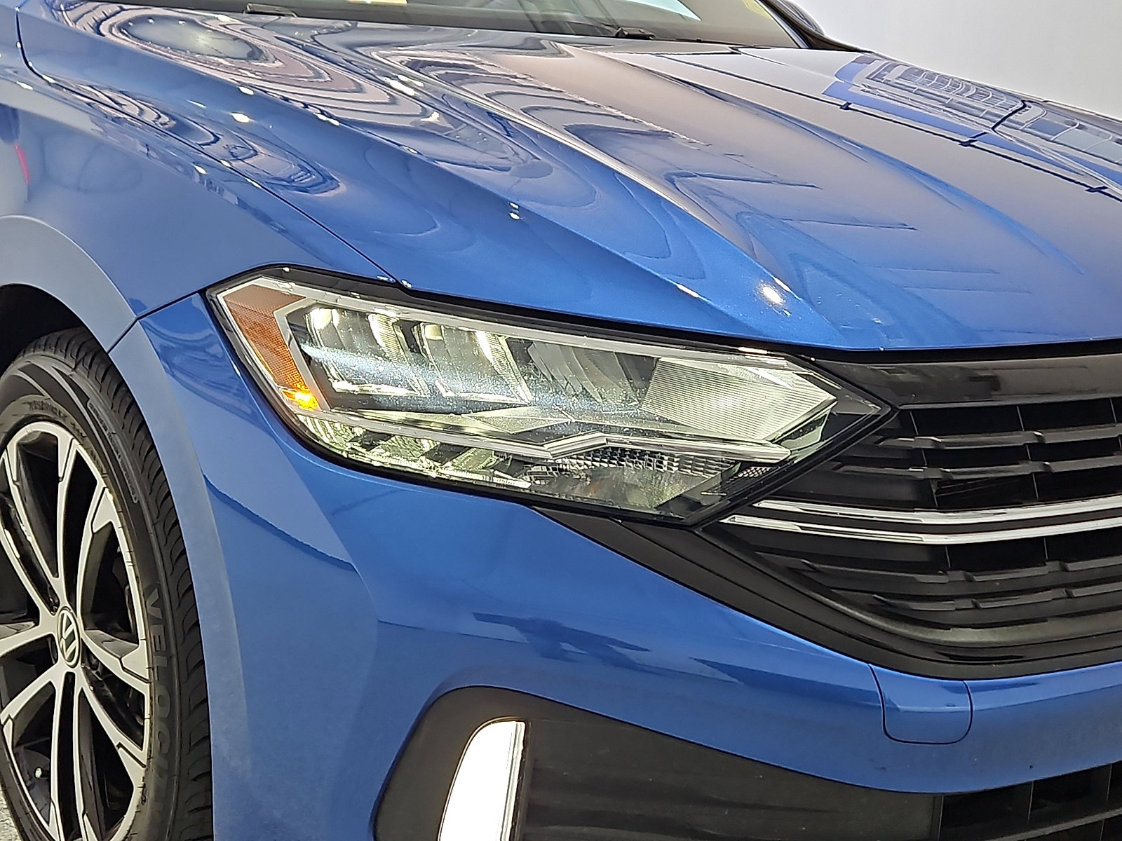 Certified 2024 Volkswagen Jetta Sport FWD image 6