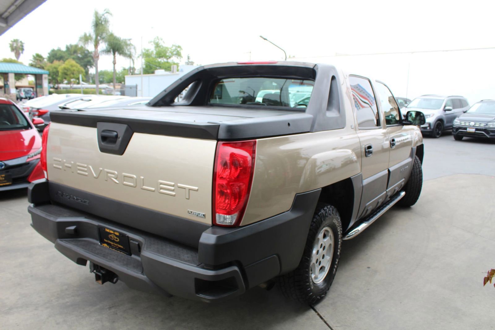 Used 2006 Chevrolet Avalanche LS w/ Preferred Equipment Group RWD image 5