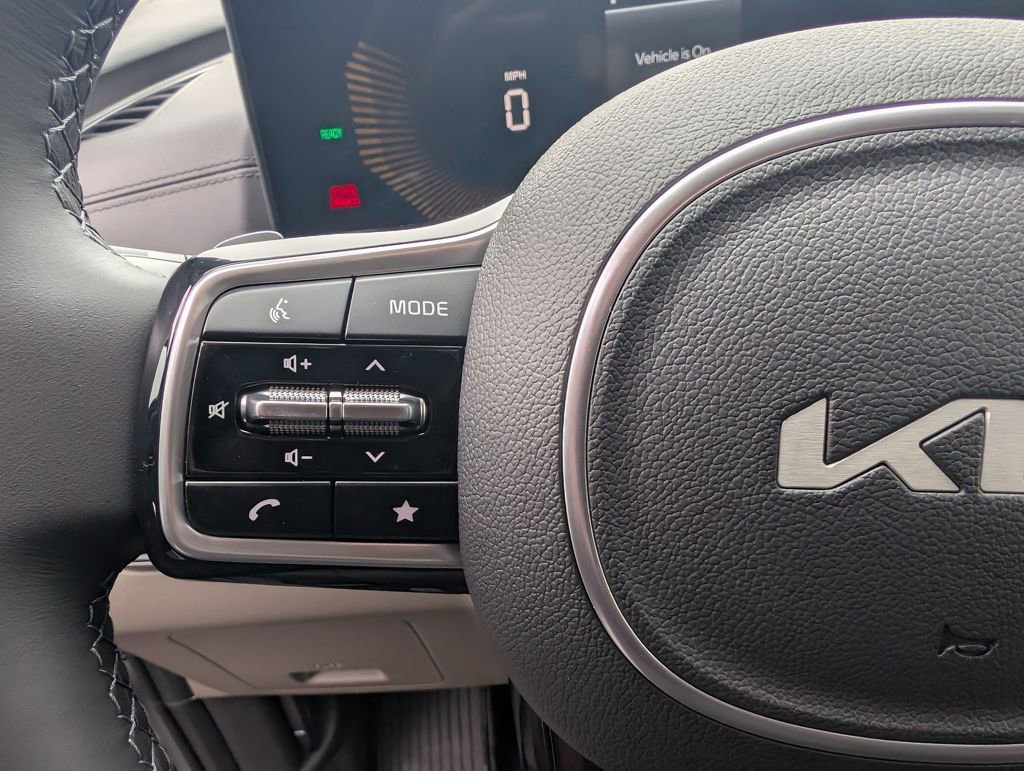 New 2026 Kia Carnival EX FWD image 15