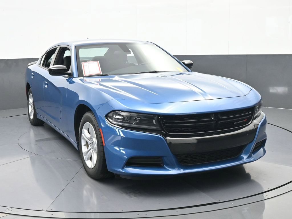Used 2023 Dodge Charger SXT w/ Blacktop Package image 9