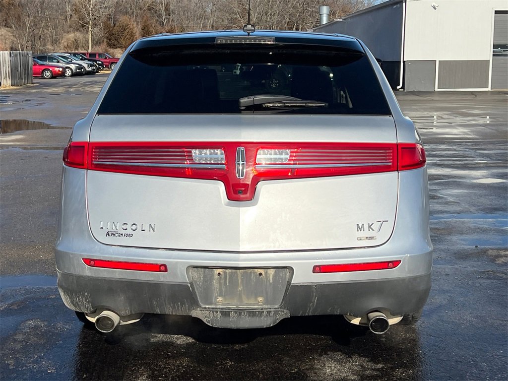 Used 2012 Lincoln MKT AWD image 43