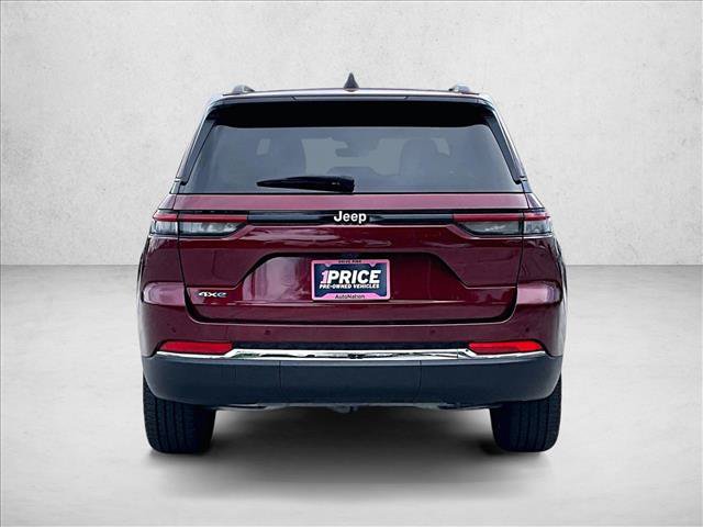 Used 2025 Jeep Grand Cherokee Limited 4xe AWD/4WD image 4