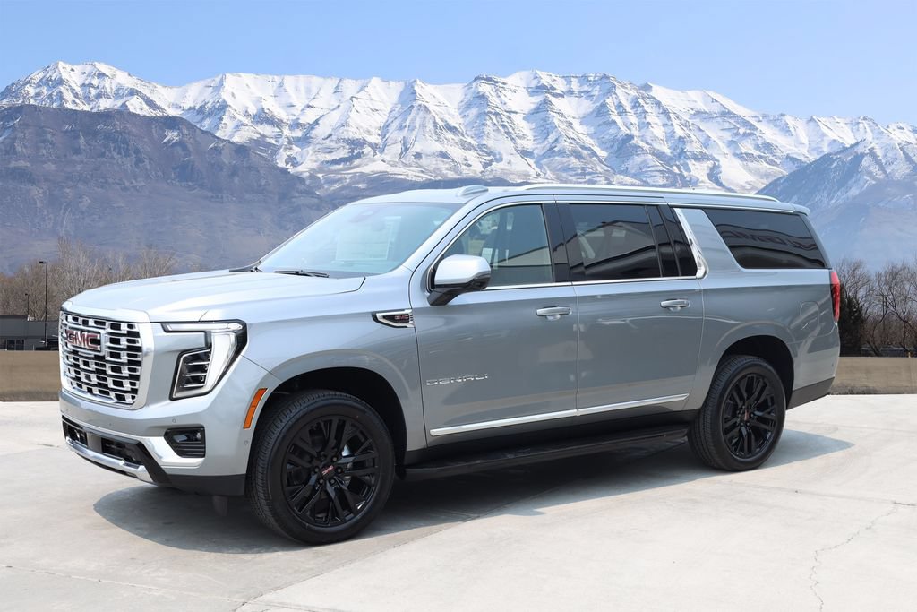 New 2026 GMC Yukon XL Denali AWD/4WD image 2