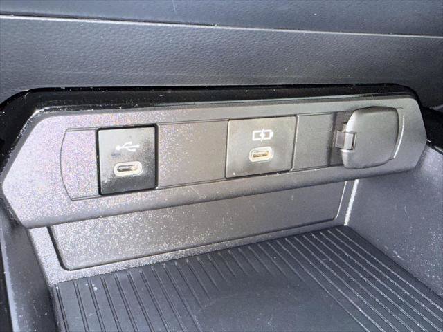 Certified 2023 Toyota Prius XLE AWD/4WD image 30