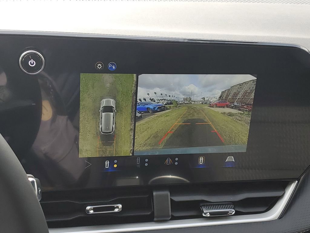 New 2026 Chevrolet Equinox LT w/ Midnight Edition image 23