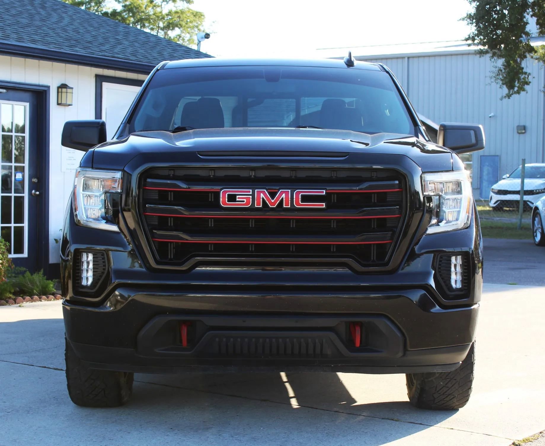 Used 2019 GMC Sierra 1500 Elevation w/ Elevation Value Package image 8