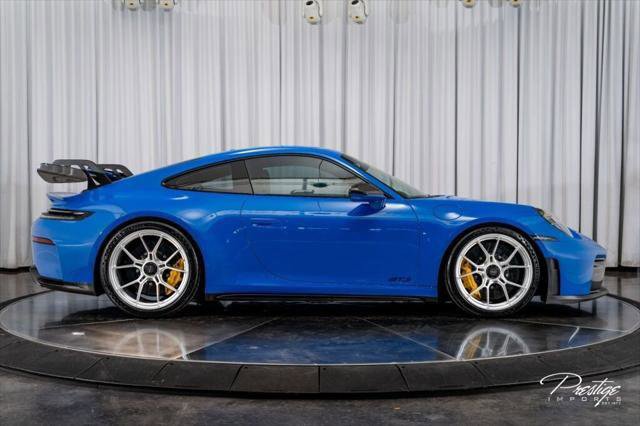 Used 2025 Porsche 911 GT3 RWD image 24
