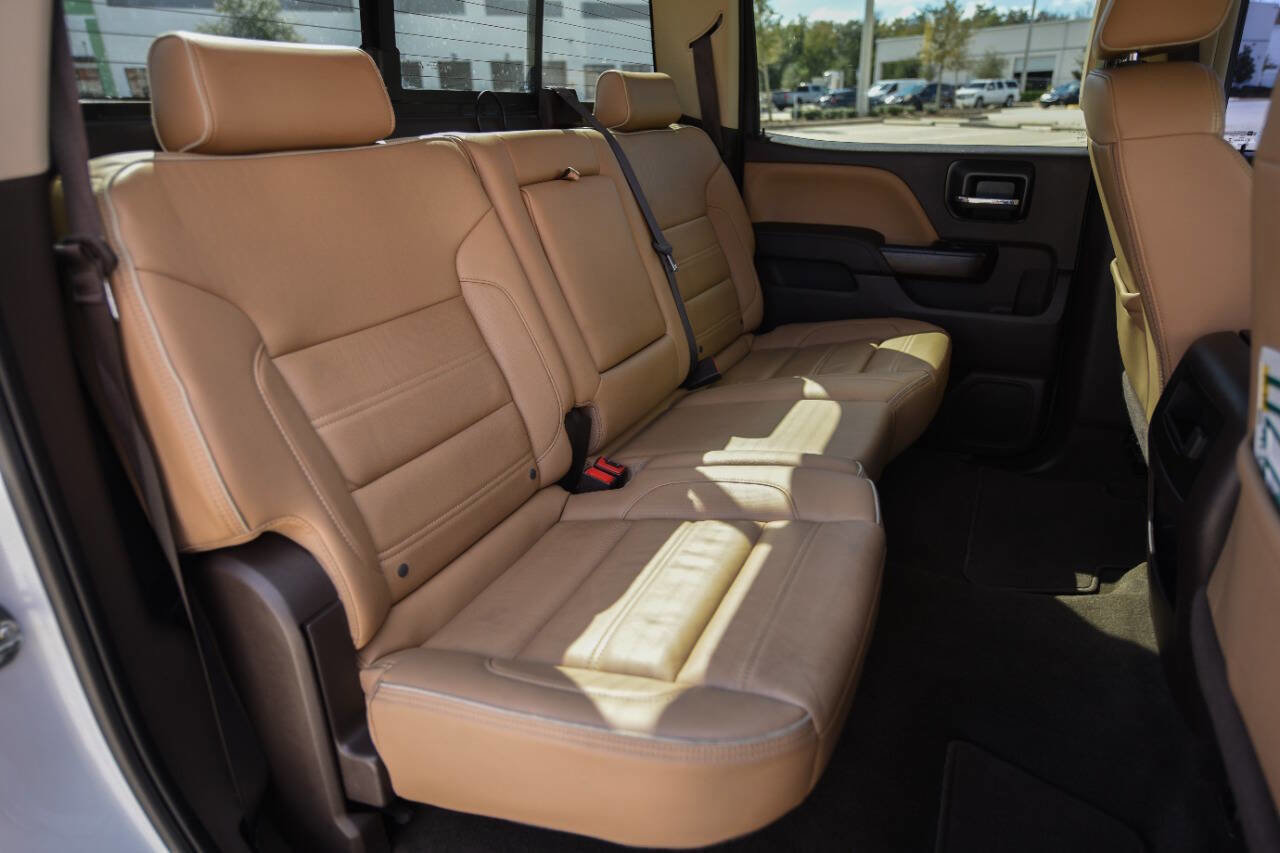 Used 2018 GMC Sierra 1500 Denali w/ Denali Ultimate Package AWD/4WD image 17