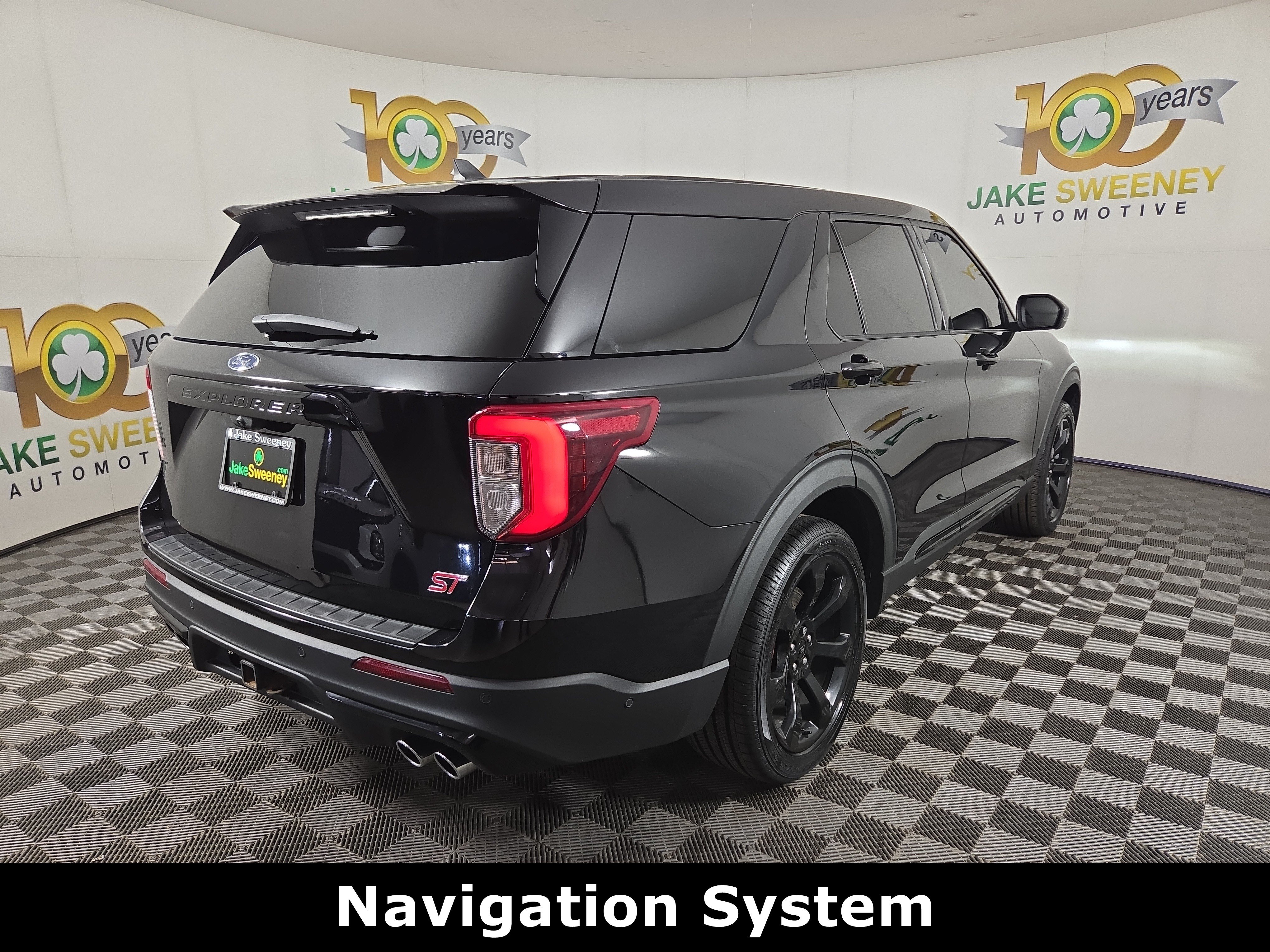 Used 2021 Ford Explorer ST w/ ST Street Pack AWD/4WD image 9