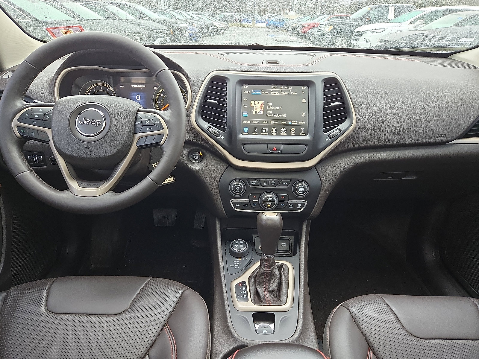 Used 2015 Jeep Cherokee Trailhawk w/ Comfort/Convenience Group image 15