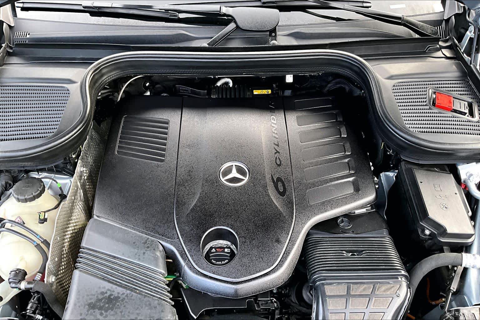 Certified 2026 Mercedes-Benz GLE 450 4MATIC image 28