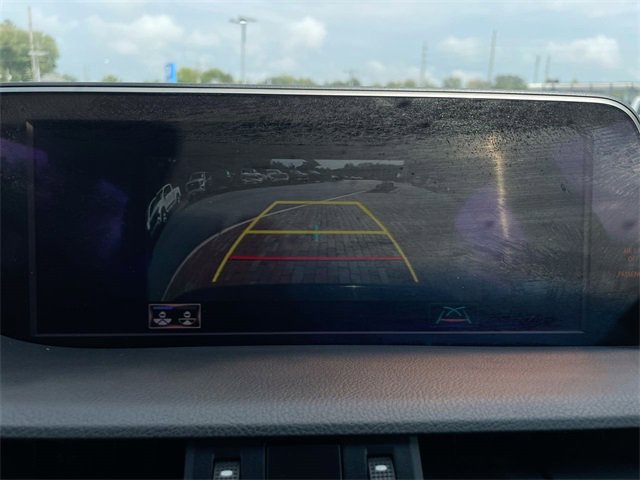 Used 2019 Lexus ES 300h w/ Premium Package image 19