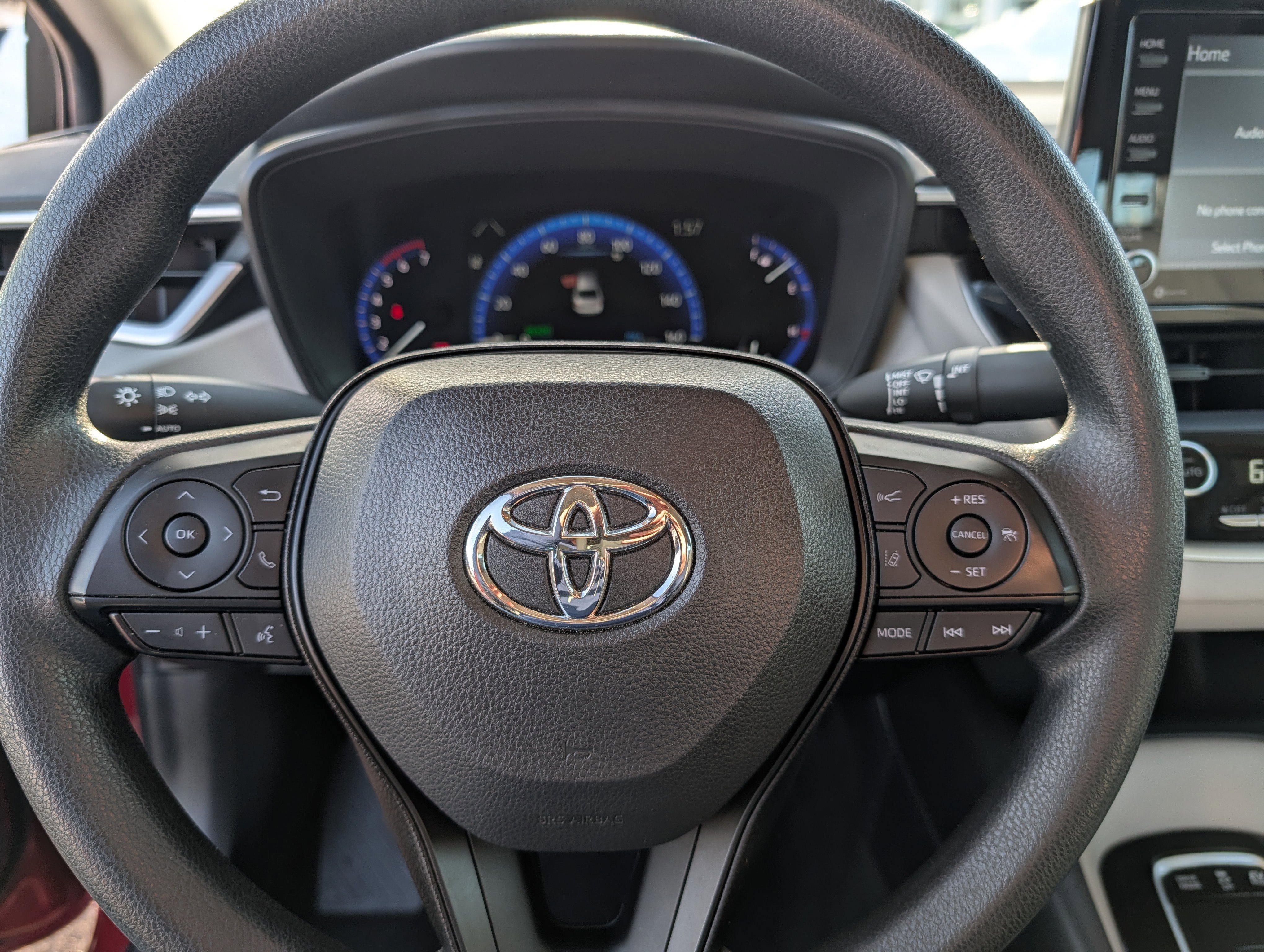 Used 2022 Toyota Corolla LE image 23