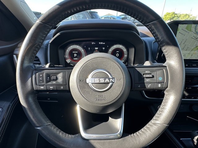 Certified 2022 Nissan Rogue Platinum w/ Head-Up Display Package image 41