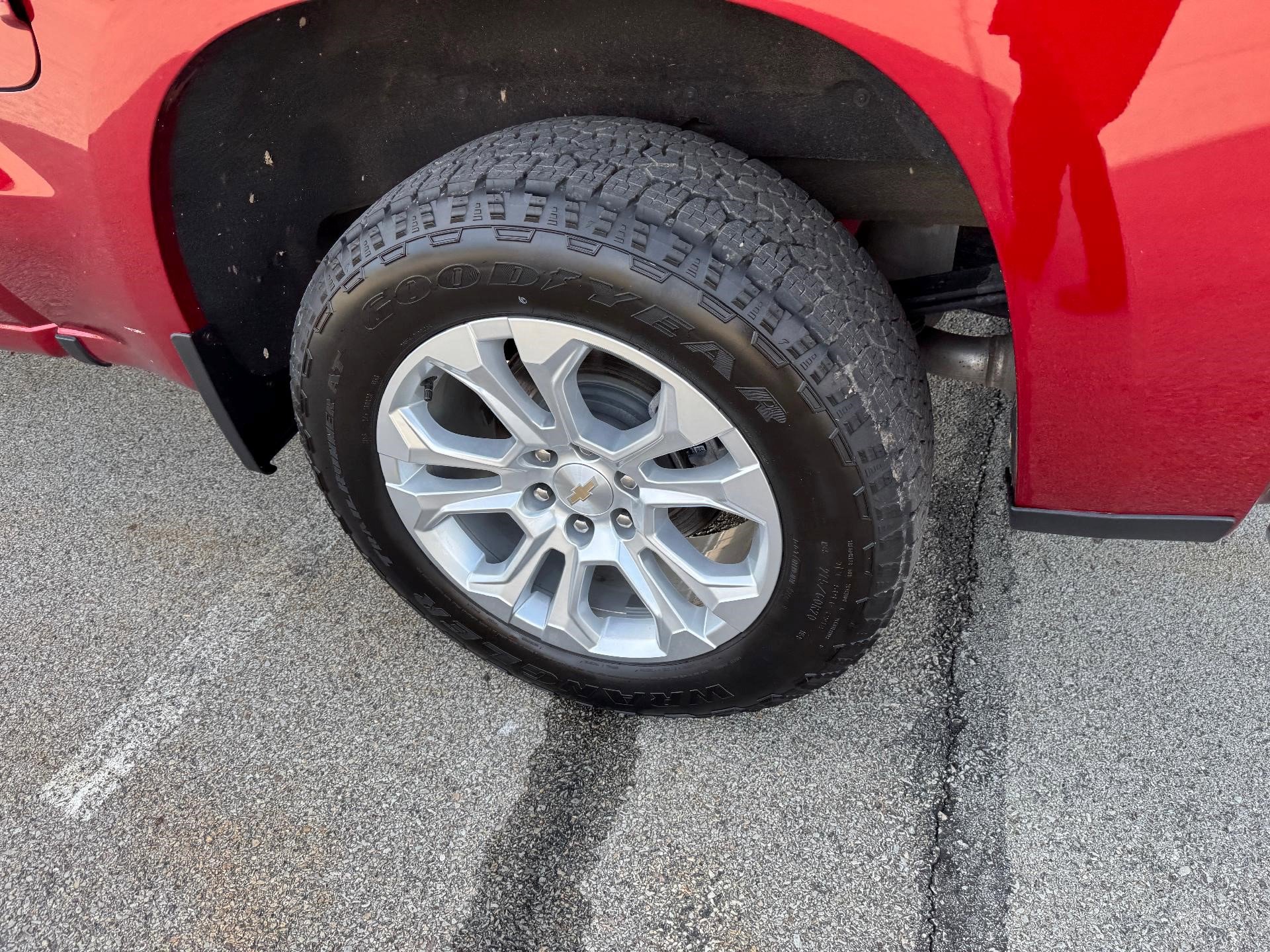 Certified 2023 Chevrolet Silverado 1500 LTZ w/ Z71 Off-Road Package image 8