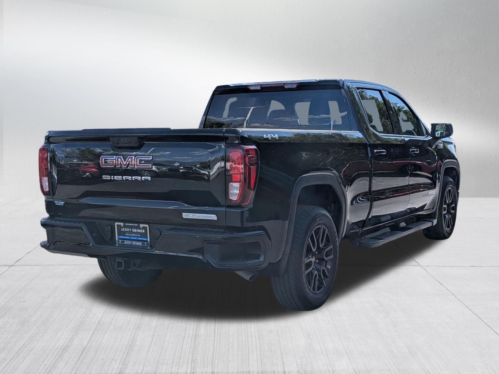 Certified 2026 GMC Sierra 1500 Elevation AWD/4WD image 6