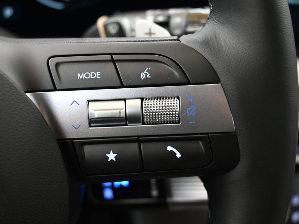 New 2026 Hyundai Tucson Limited image 28