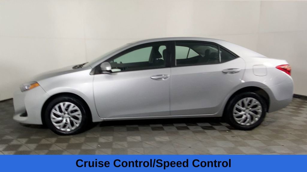 Used 2019 Toyota Corolla LE image 6