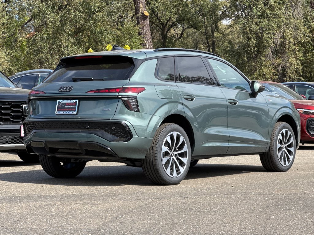 New 2026 Audi Q3 quattro 2.0T AWD/4WD image 5