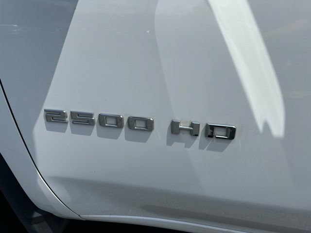 Used 2022 Chevrolet Silverado 2500 W/T w/ WT Fleet Convenience Package RWD image 3