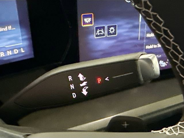 New 2026 Chevrolet Traverse LT w/ LPO, Floor Liner Package image 18