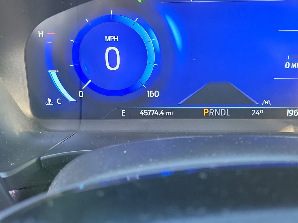 Certified 2022 Ford Escape Titanium w/ Class II Trailer Tow Package image 26