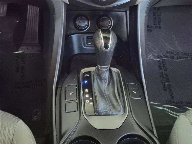 Used 2015 Hyundai Santa Fe GLS FWD image 12