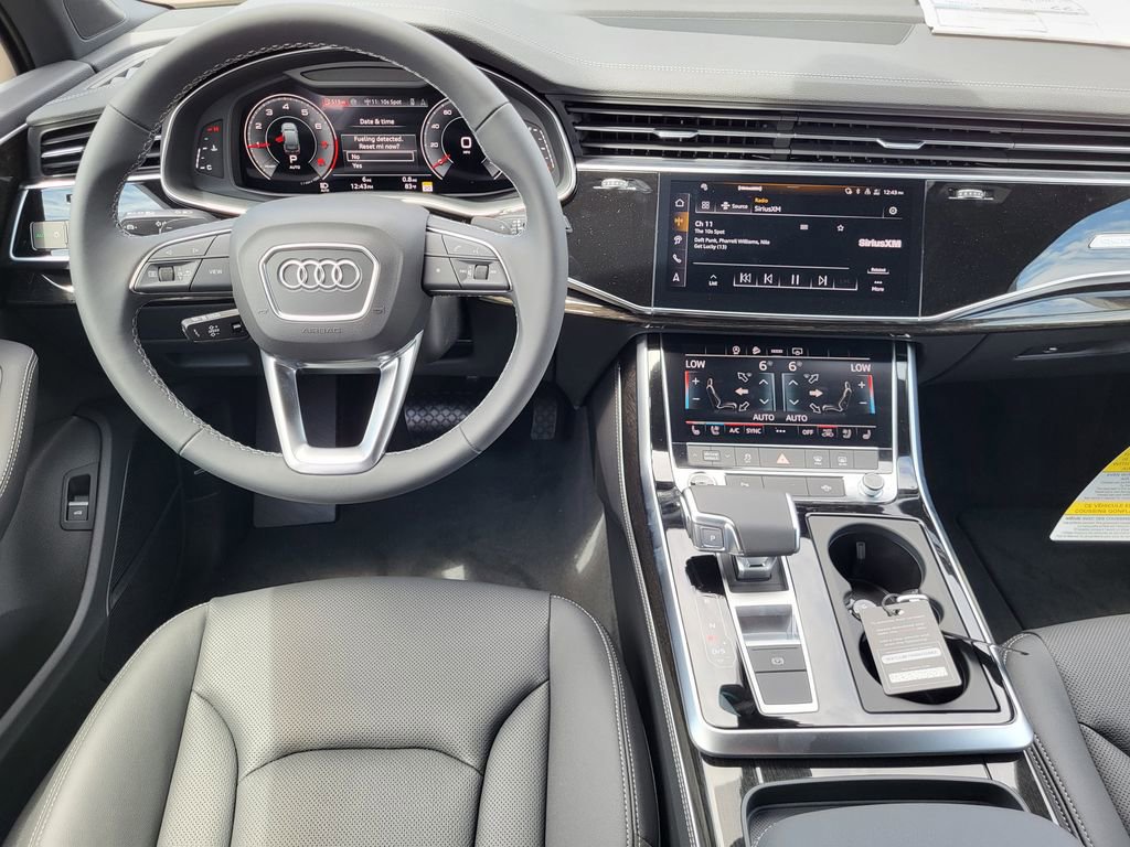New 2025 Audi Q7 2.0T Premium Plus image 9