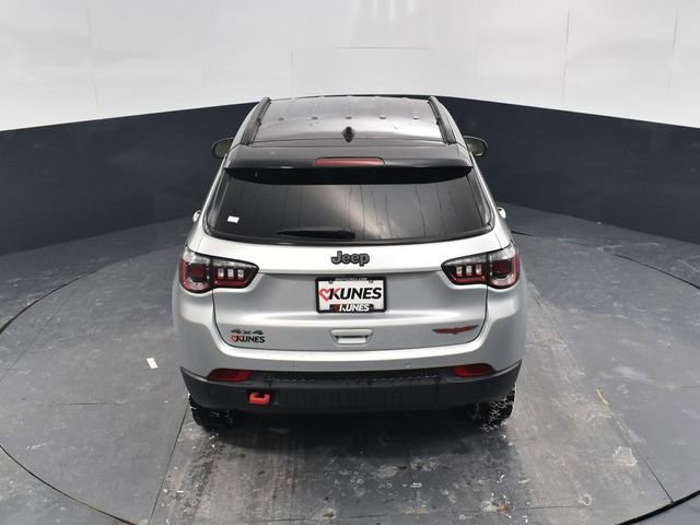 Used 2024 Jeep Compass Trailhawk image 38