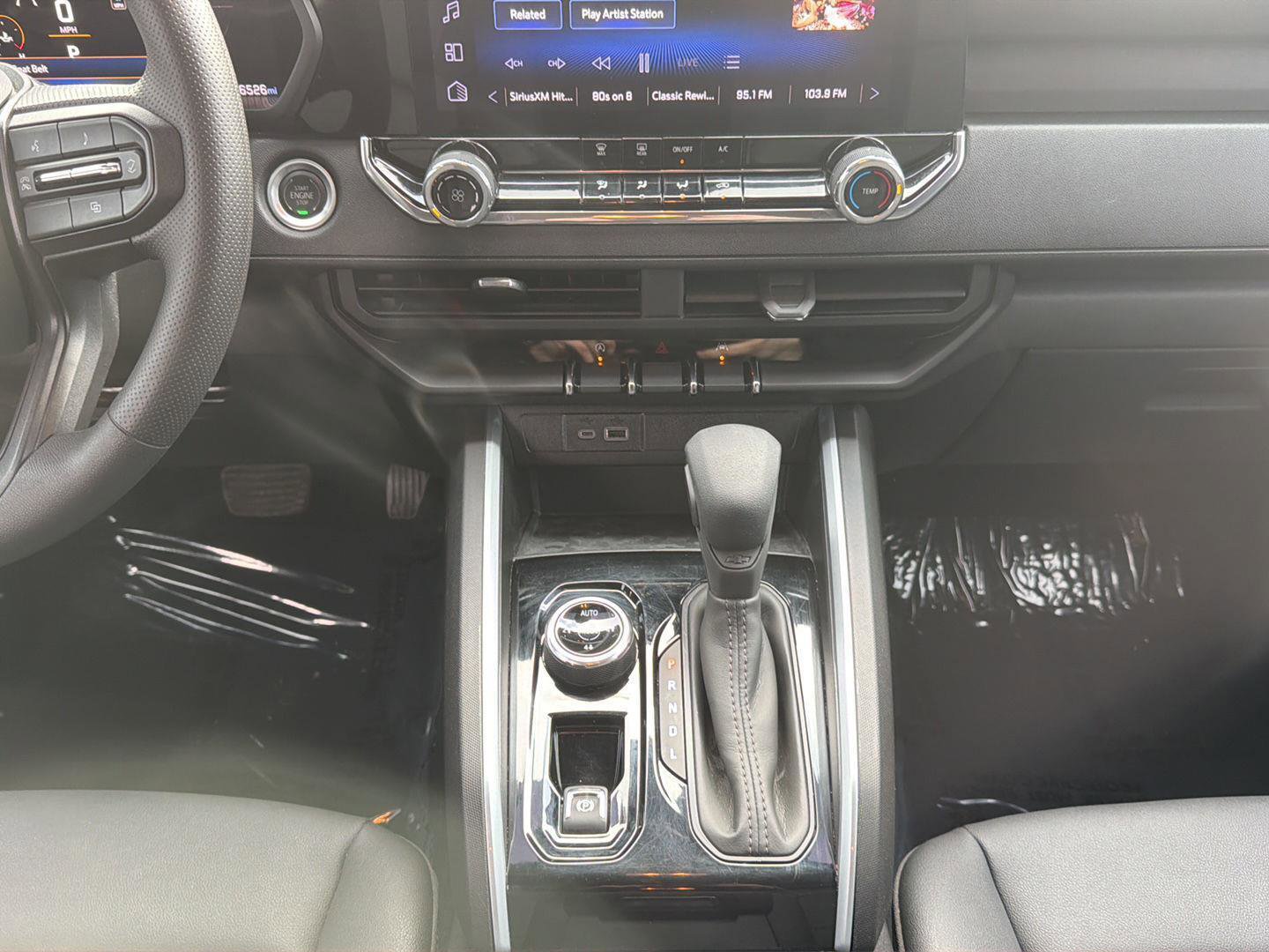 Used 2024 Chevrolet Colorado Trail Boss w/ Safety Package image 11