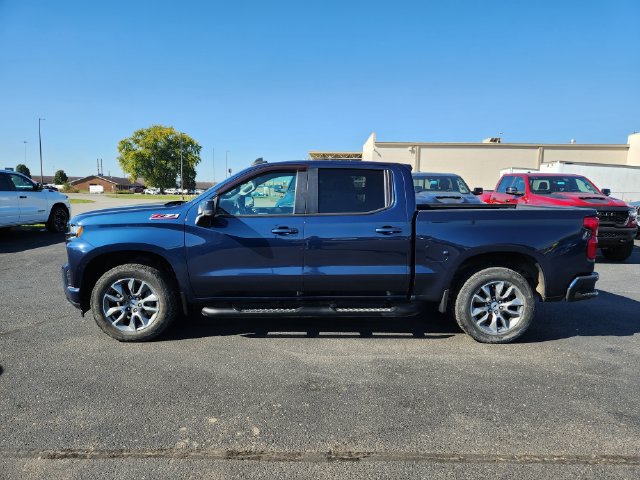 Used 2021 Chevrolet Silverado 1500 RST w/ Z71 Off-Road Package AWD/4WD image 4