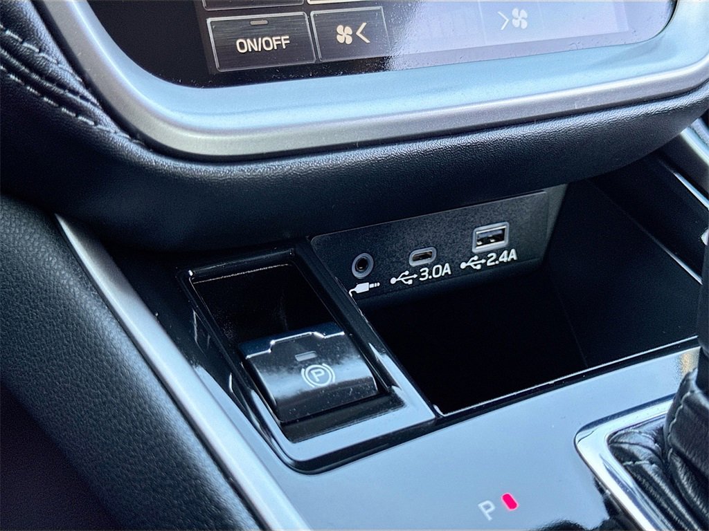 Used 2025 Subaru Legacy Premium image 18