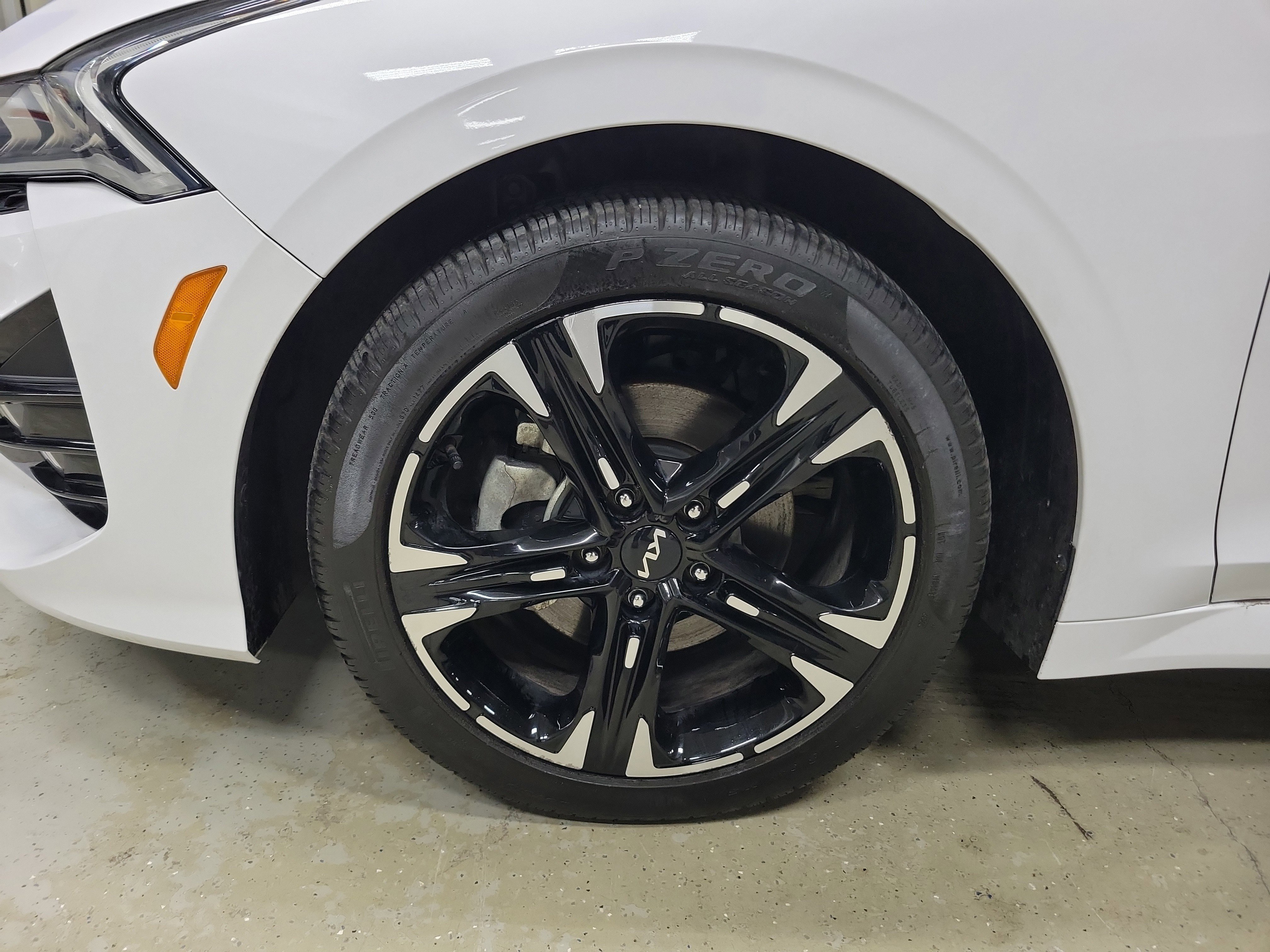 Used 2024 Kia K5 GT-Line w/ GT-Line Premium Package image 10