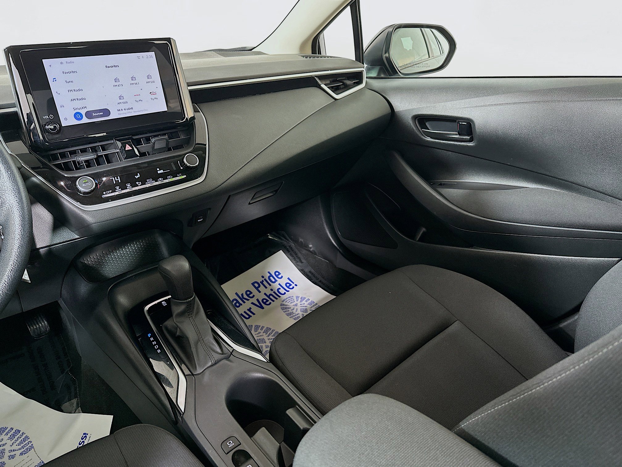 Used 2023 Toyota Corolla LE image 21