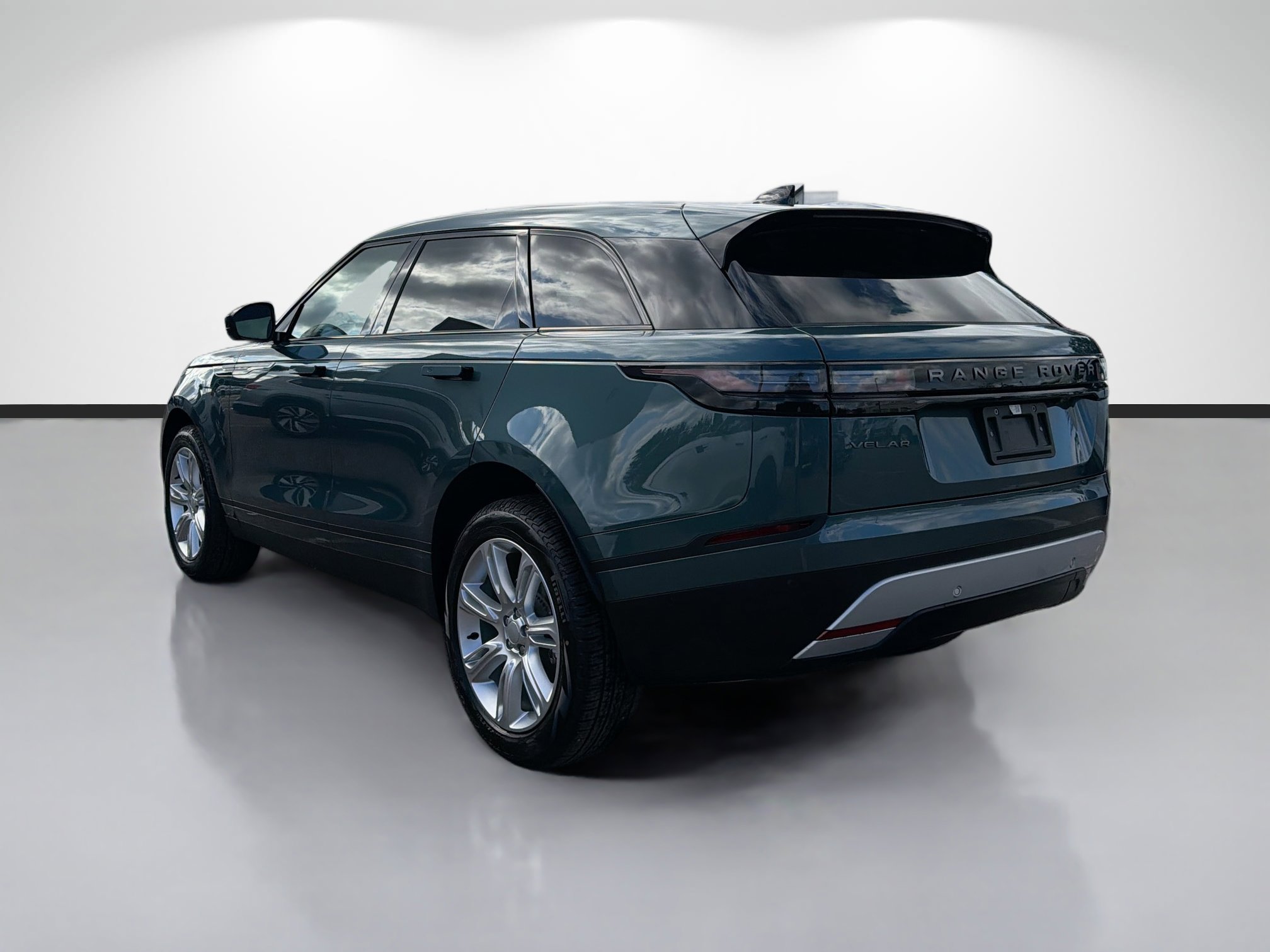 New 2026 Land Rover Range Rover Velar S image 3
