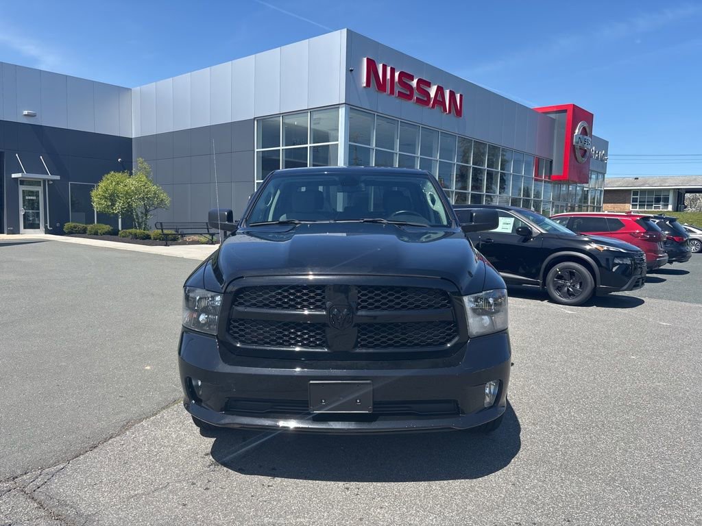 Used 2022 RAM 1500 Classic Tradesman AWD/4WD image 2