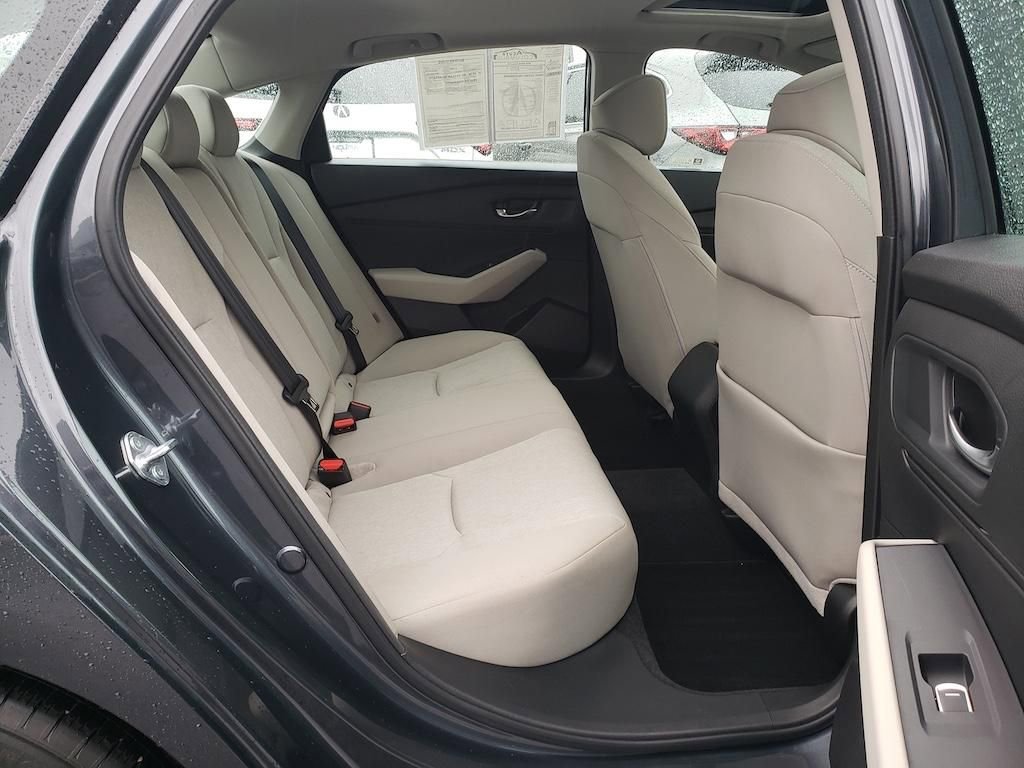 Used 2024 Honda Accord EX image 32