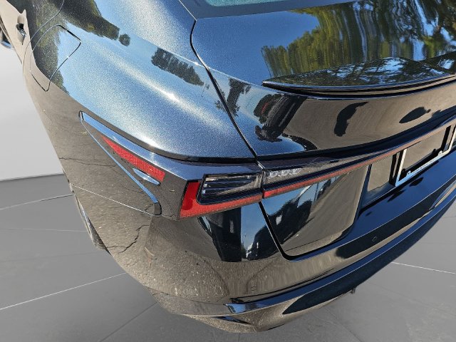 Used 2023 Lexus IS 350 F Sport w/ Memory Package RWD image 38