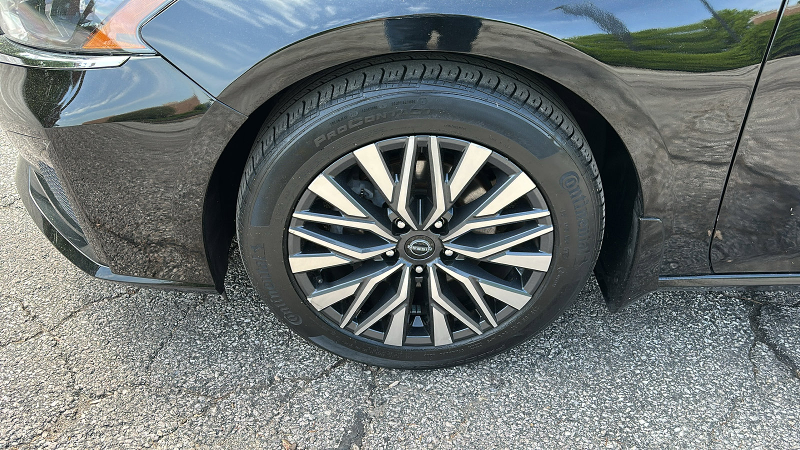 Certified 2023 Nissan Altima 2.5 SV w/ SV Premium Package image 8