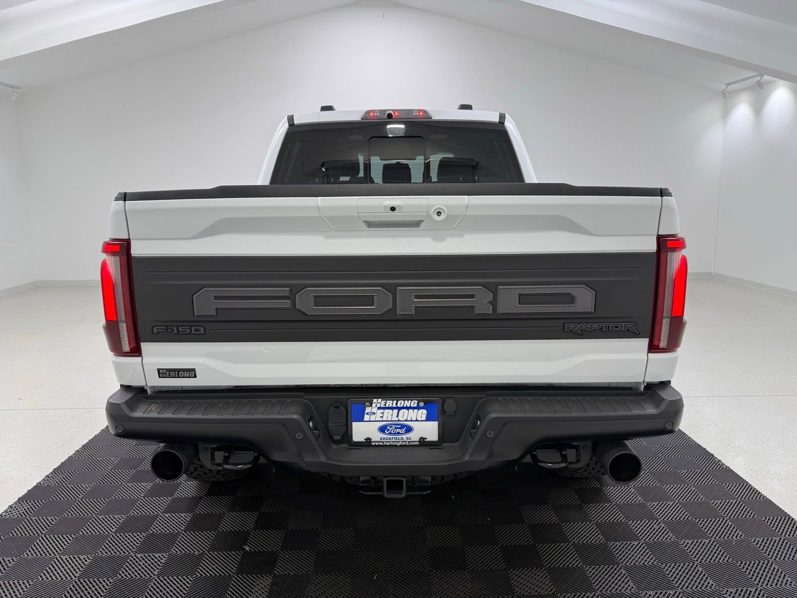 Used 2025 Ford F150 Raptor AWD/4WD image 6