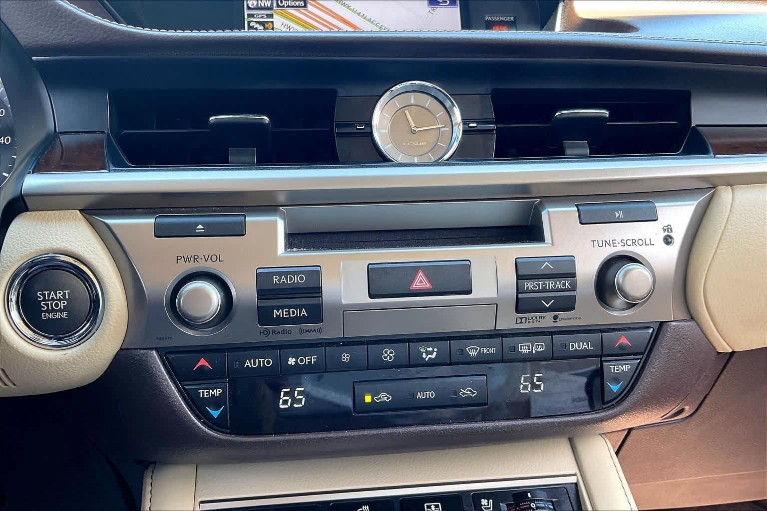 Used 2016 Lexus ES 350 FWD image 15