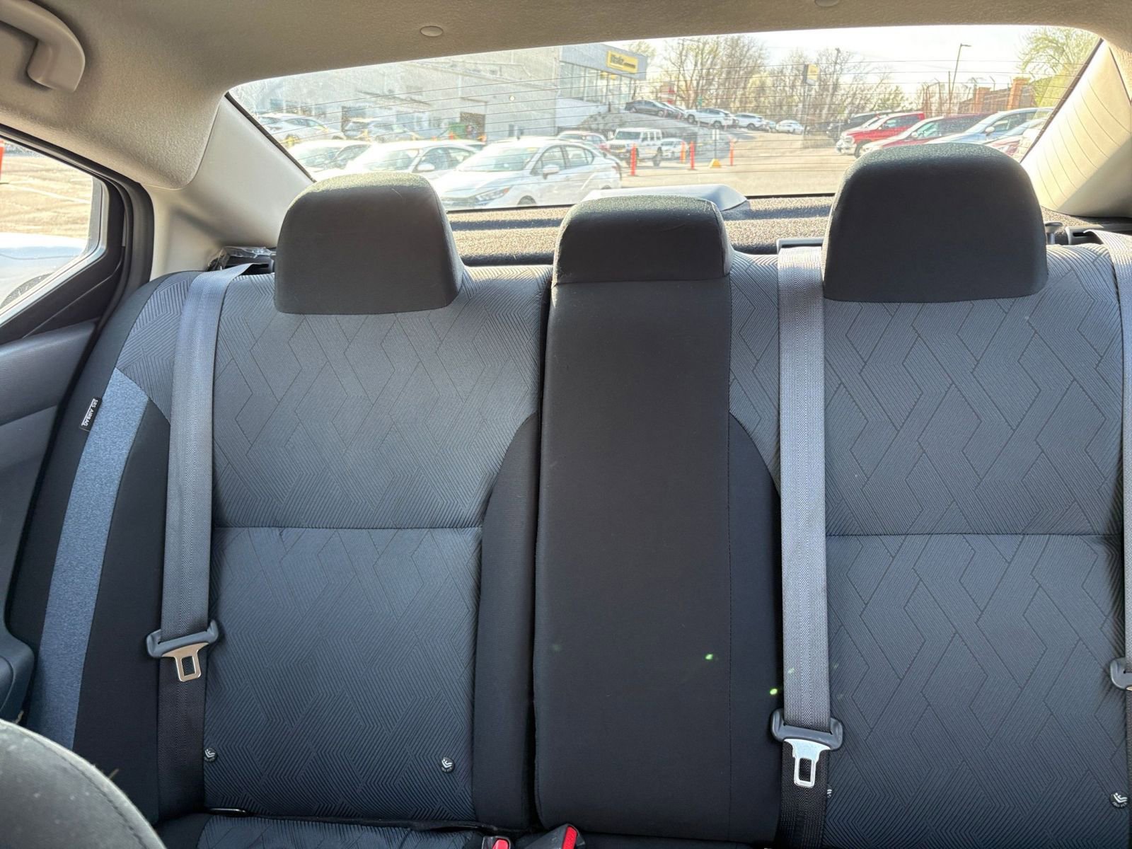 Used 2025 Nissan Versa SV FWD image 36