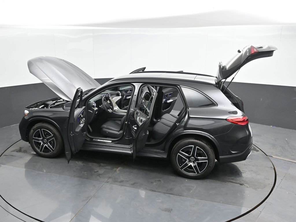 New 2025 Mercedes-Benz GLC 300 4MATIC image 50