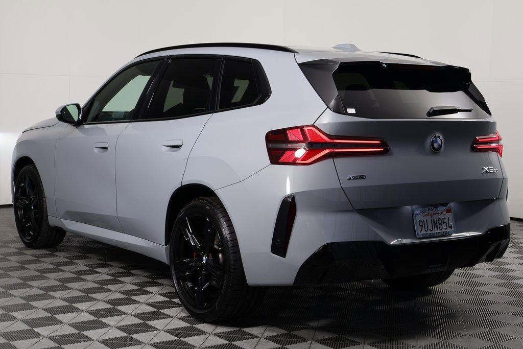 Used 2025 BMW X3 xDrive30i w/ M Sport Package AWD/4WD image 6