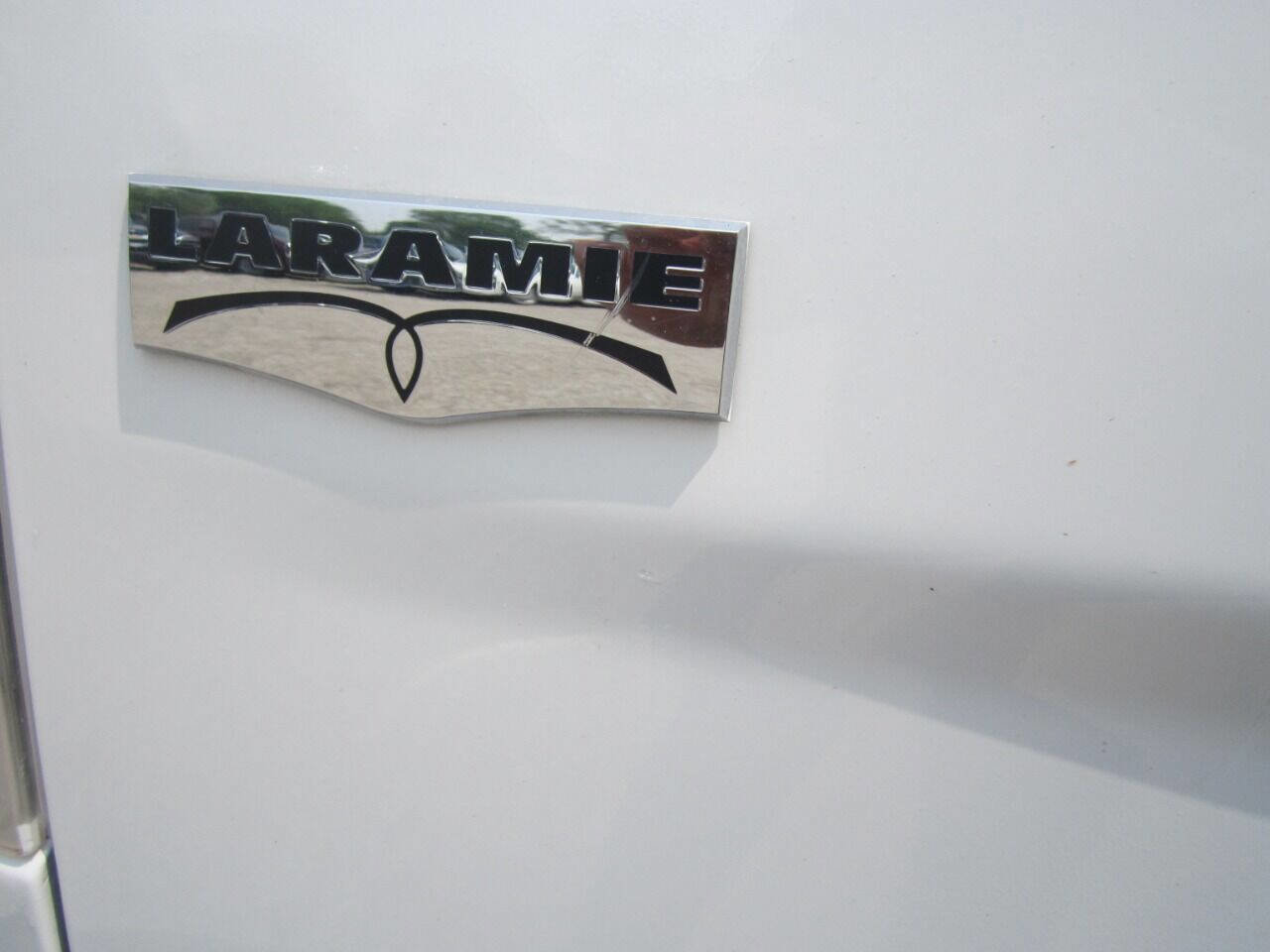 Used 2017 RAM 2500 Laramie w/ Convenience Group AWD/4WD image 14