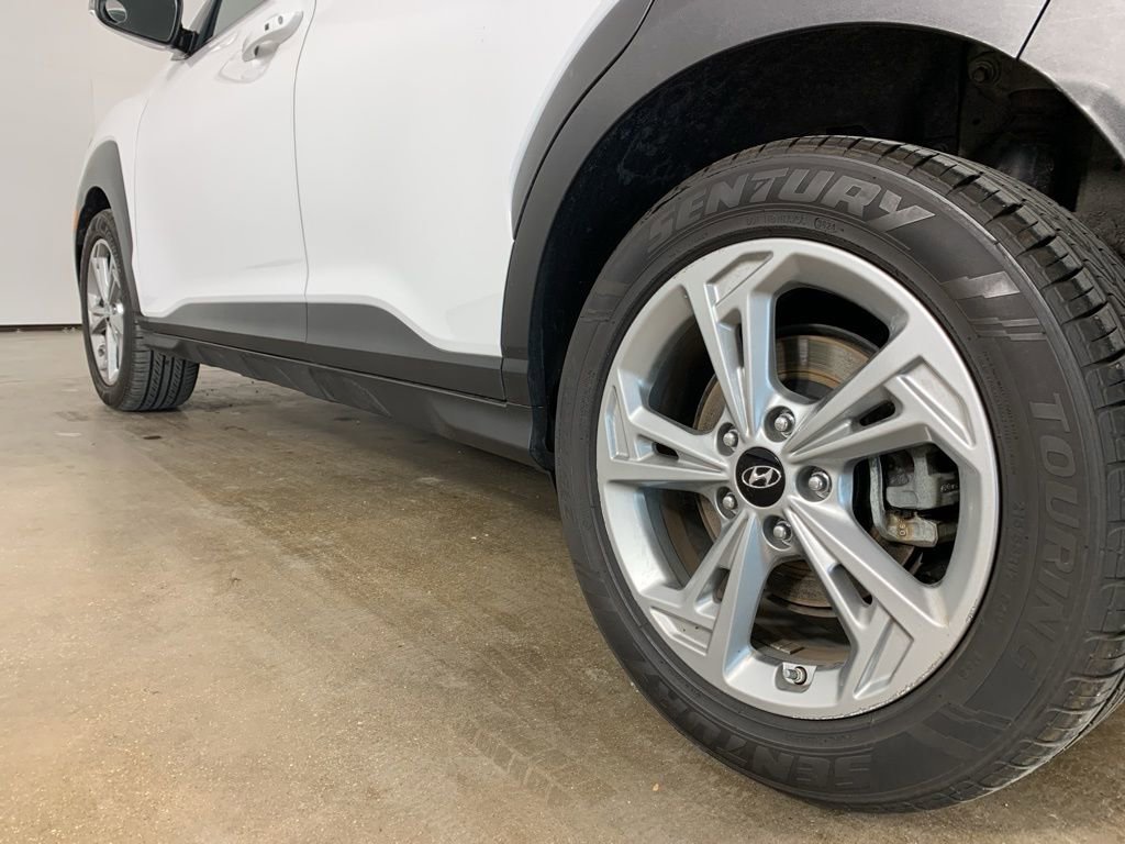 Used 2023 Hyundai Kona SEL image 15