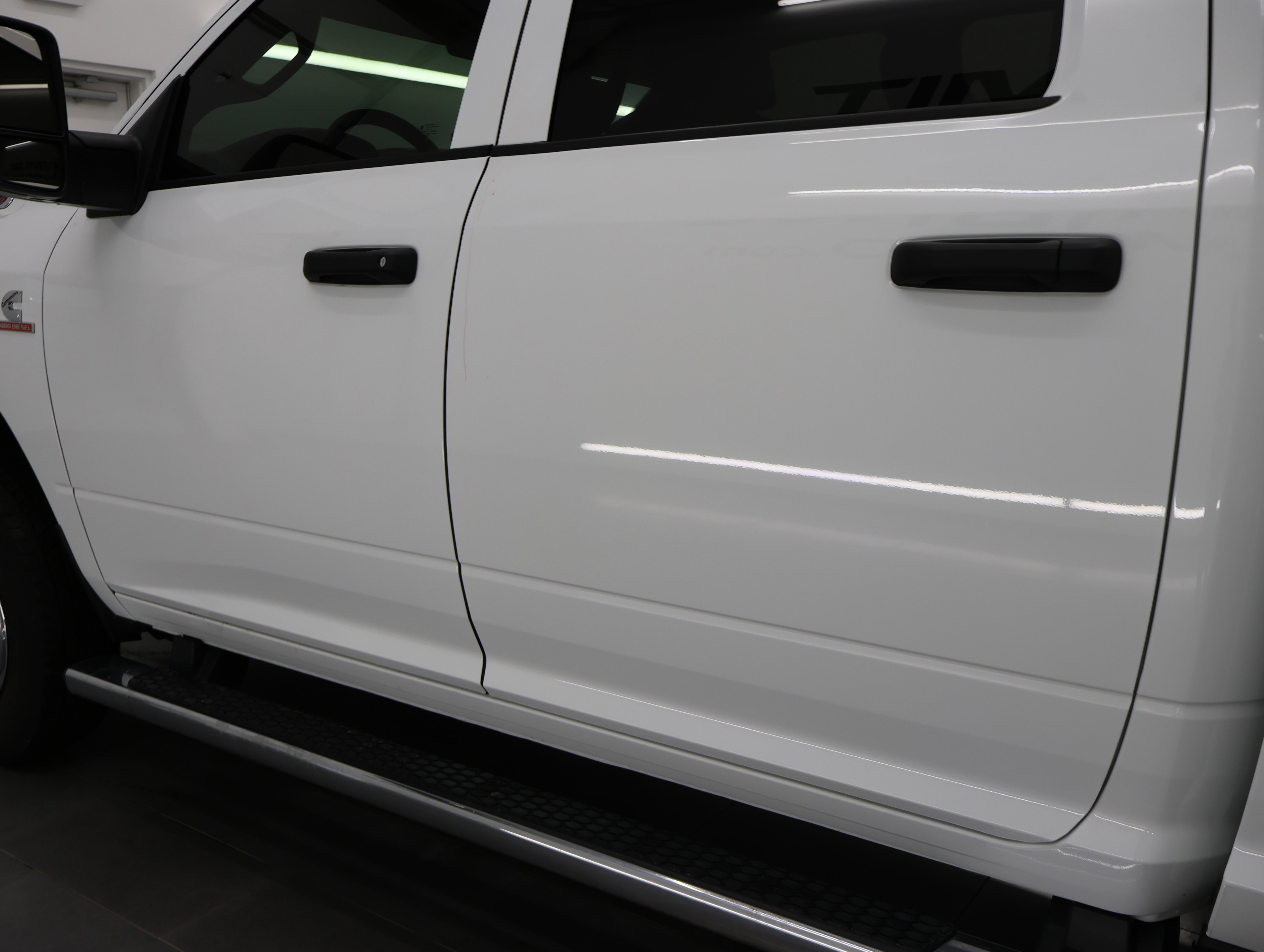 Used 2024 RAM 3500 Tradesman w/ Chrome Appearance Group image 34