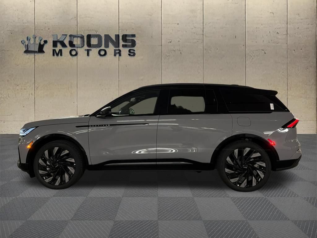 New 2026 Lincoln Nautilus Reserve w/ Jet Appearance Package AWD/4WD image 4