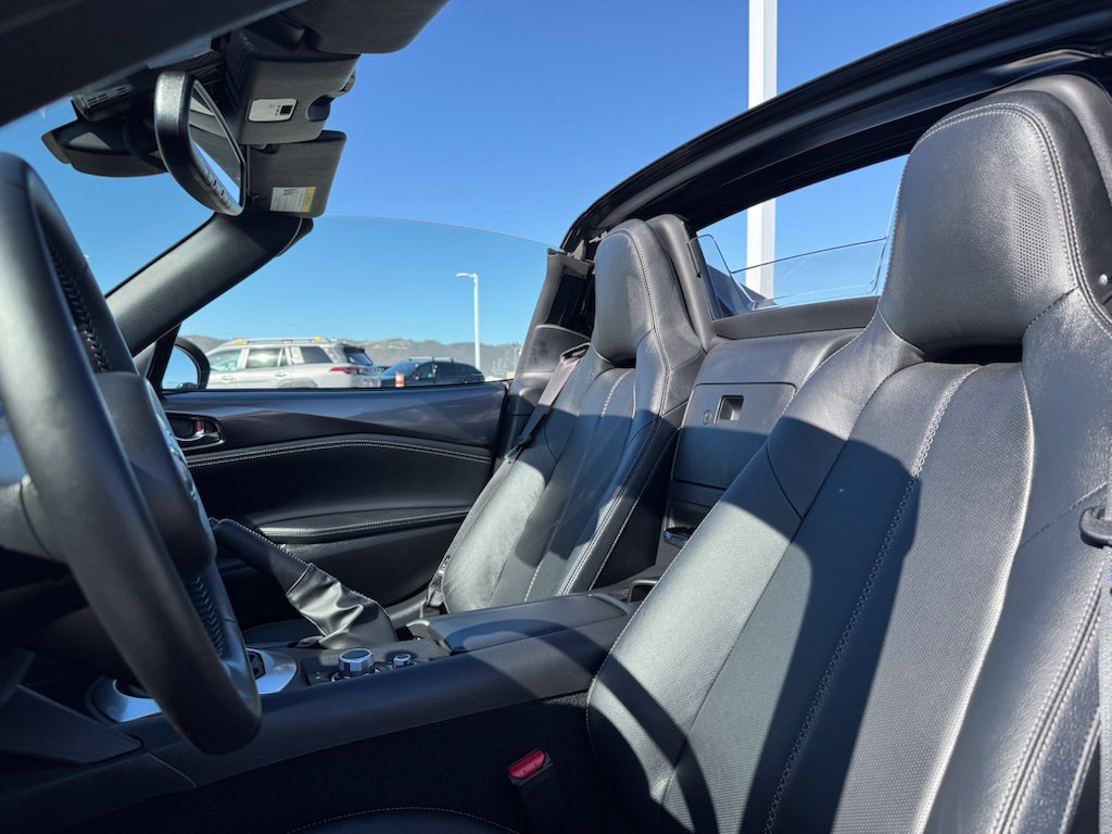 Certified 2021 MAZDA MX-5 Miata RF Grand Touring RWD image 16